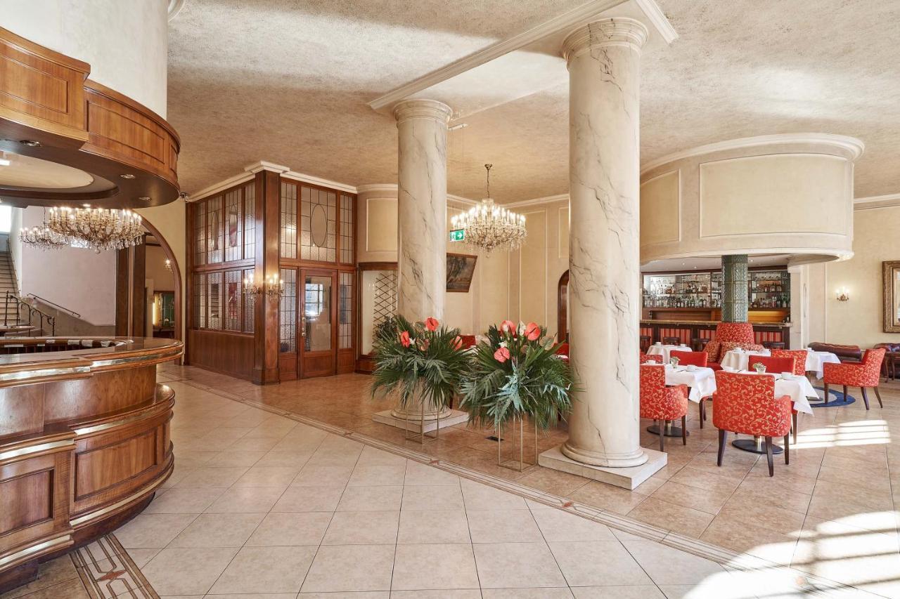 Hotel Monopol - Central Station Francfort-sur-le-Main Extérieur photo