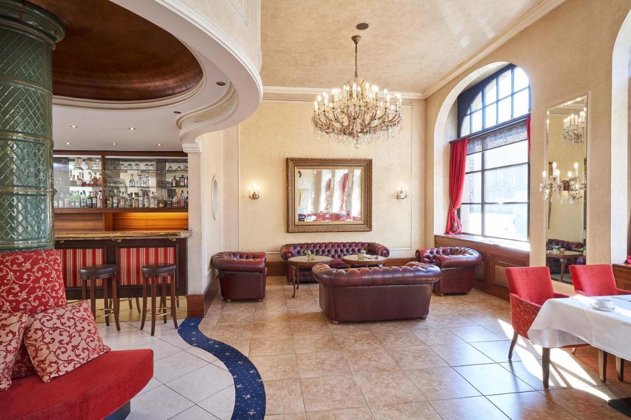 Hotel Monopol - Central Station Francfort-sur-le-Main Extérieur photo